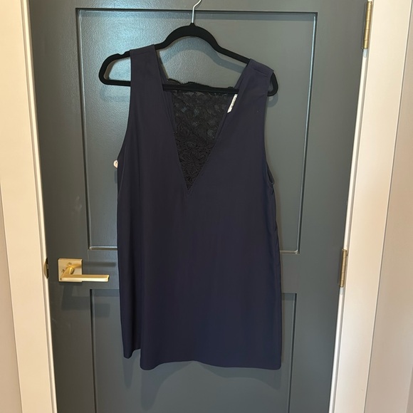 BB Dakota Blue and Black Lace Mini Dress Size M-NWOT - Picture 1 of 3